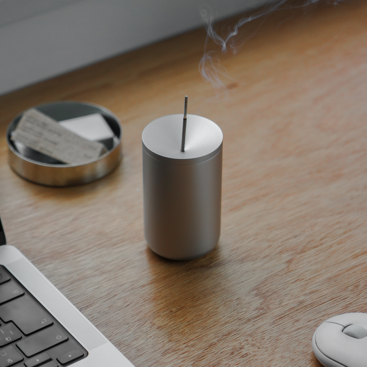 placeholder image sq